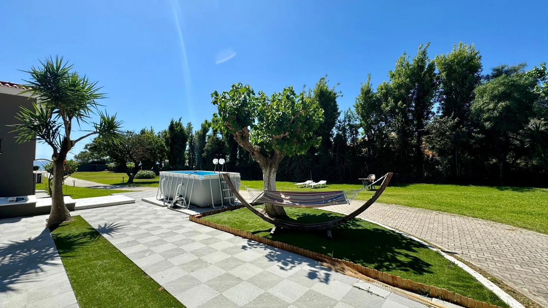 Hotel Gazonia Family Estate Skala  Pensjonat Skala (Kefalonia)